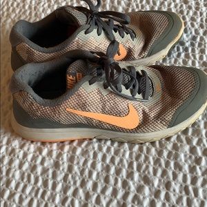 Nike Free Flex Knit Size 7 Pink & Gray